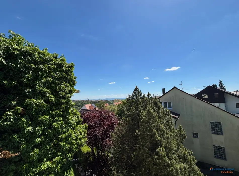 der Immobilien: Attraktive 3,5-Zimmer-Wohnung mit TG-Stellplatz in ruhiger Lage mit schönem Fernblick (Titelbild)