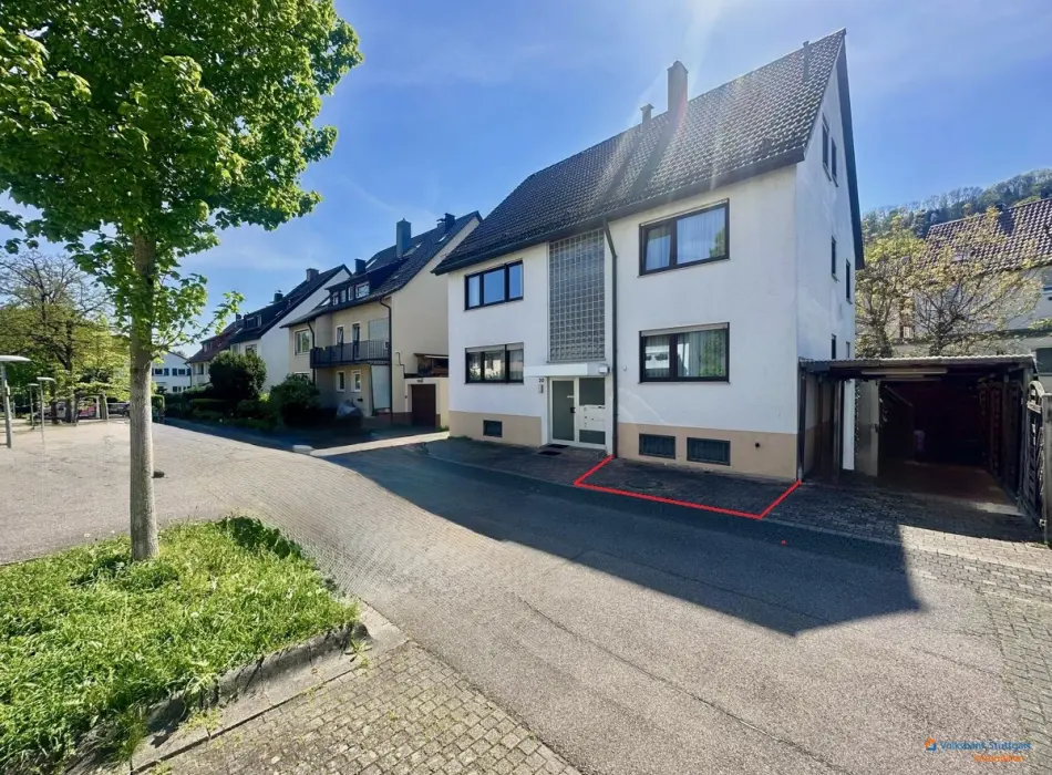 Außenansichtder Immobilien: Dachgeschosswohnung mit Sonnenterrasse und Stellplatz! (Titelbild)