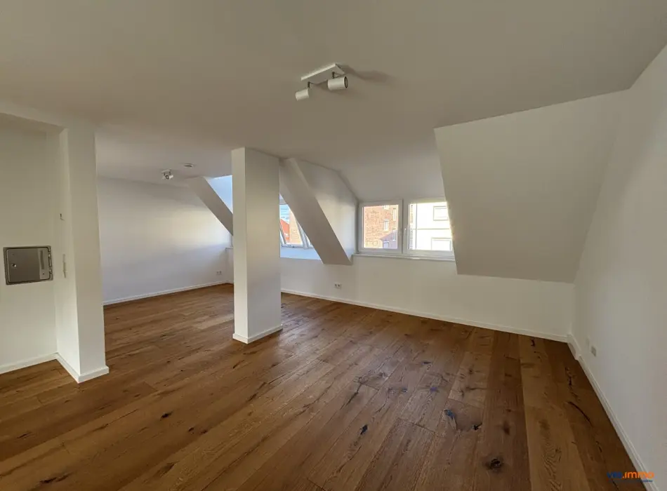 der Immobilie: Exklusive Maisonette-Wohnung in zentraler Lage von Stuttgart-Ost (Titelbild)